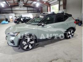 VOLVO XC40 RECHA 2023
