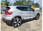 VOLVO XC40 RECHA 2023