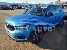 VOLVO XC40 RECHA 2021