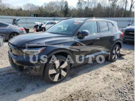 VOLVO XC40 RECHA 2023