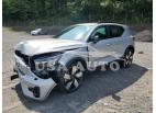 VOLVO XC40 RECHA 2023