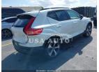 VOLVO XC40 B4 ULTIMATE DARK THEME 2023