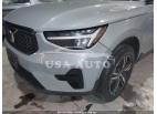 VOLVO XC40 B5 CORE DARK THEME 2024