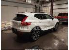 VOLVO XC40 B5 ULTIMATE DARK THEME 2024