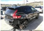 VOLVO XC40 ULTIMATE DARK THEME 2023