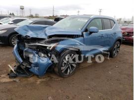VOLVO XC40 T5 MO 2023