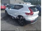 VOLVO XC40 CORE 2023