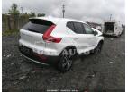 VOLVO XC40 CORE 2023