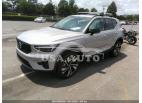 VOLVO XC40 ULTIMATE DARK THEME 2023