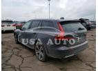 VOLVO V60 CROSS 2023