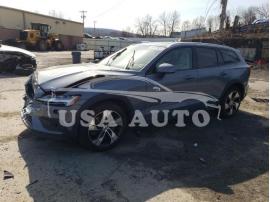 VOLVO V60 CROSS 2023